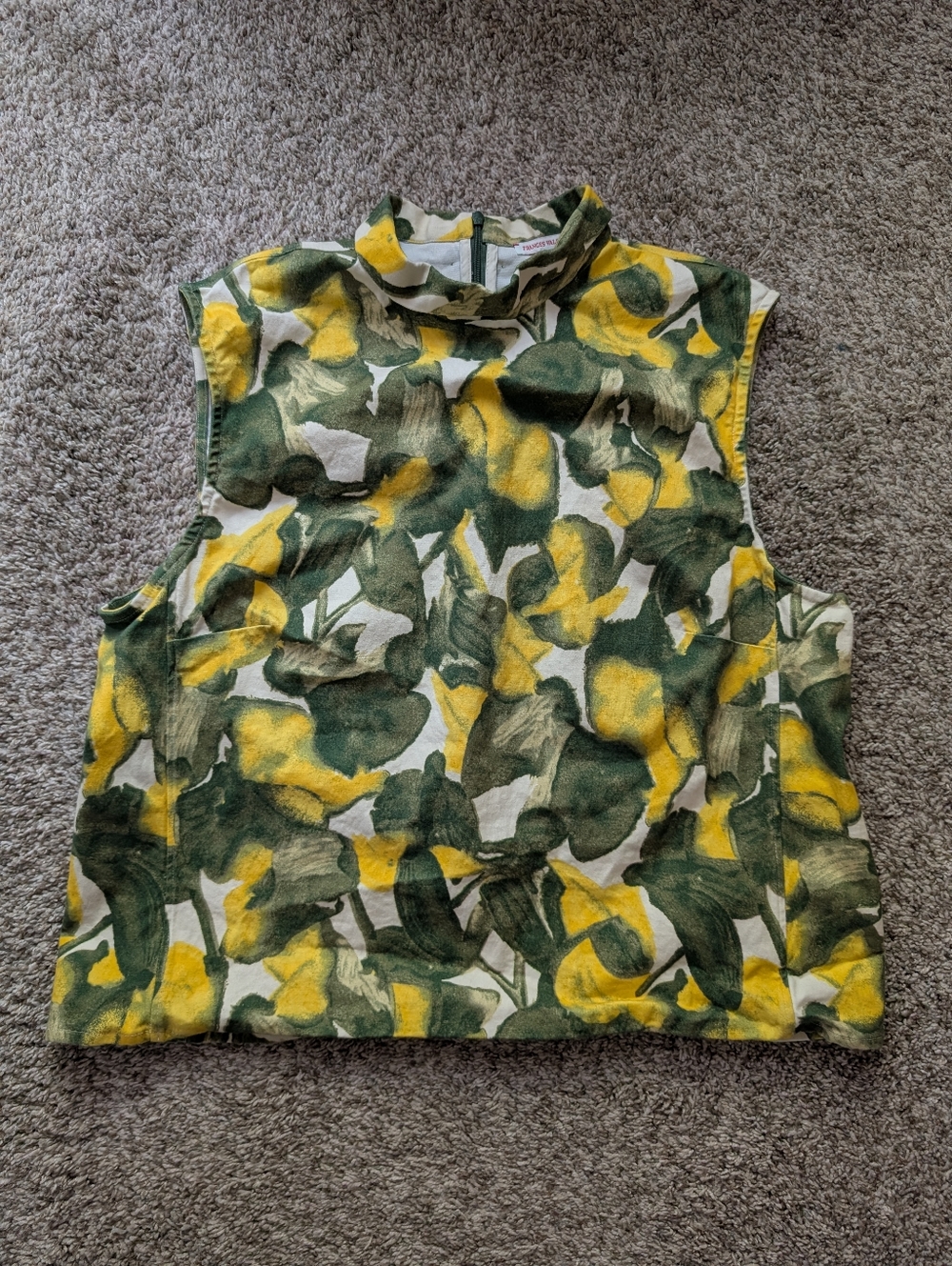 Frances Valentine Sleeveless Mock Neck Top in Yellow & Green Leaf Print Sz XL